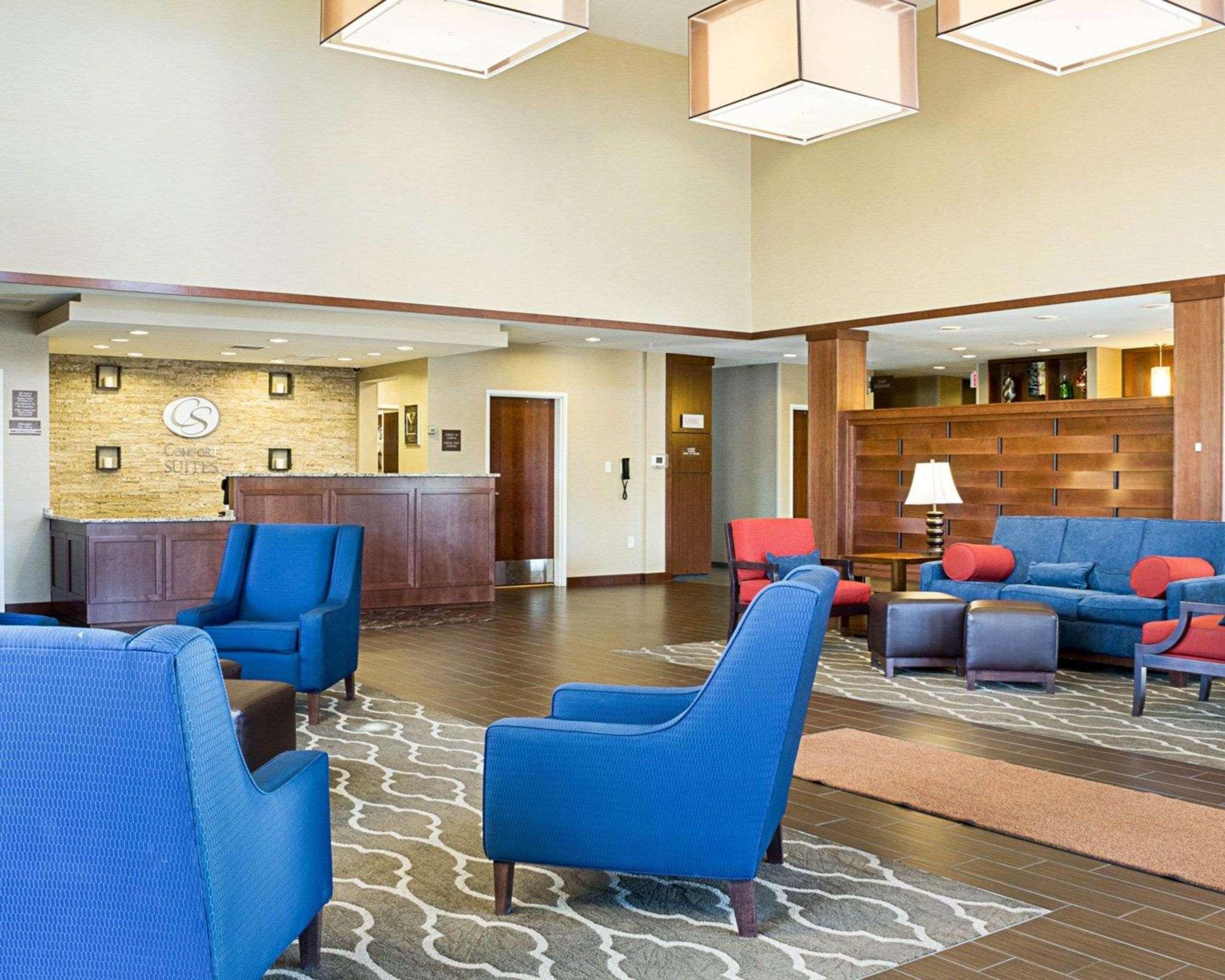 Comfort Suites Fargo Medical Center Extérieur photo