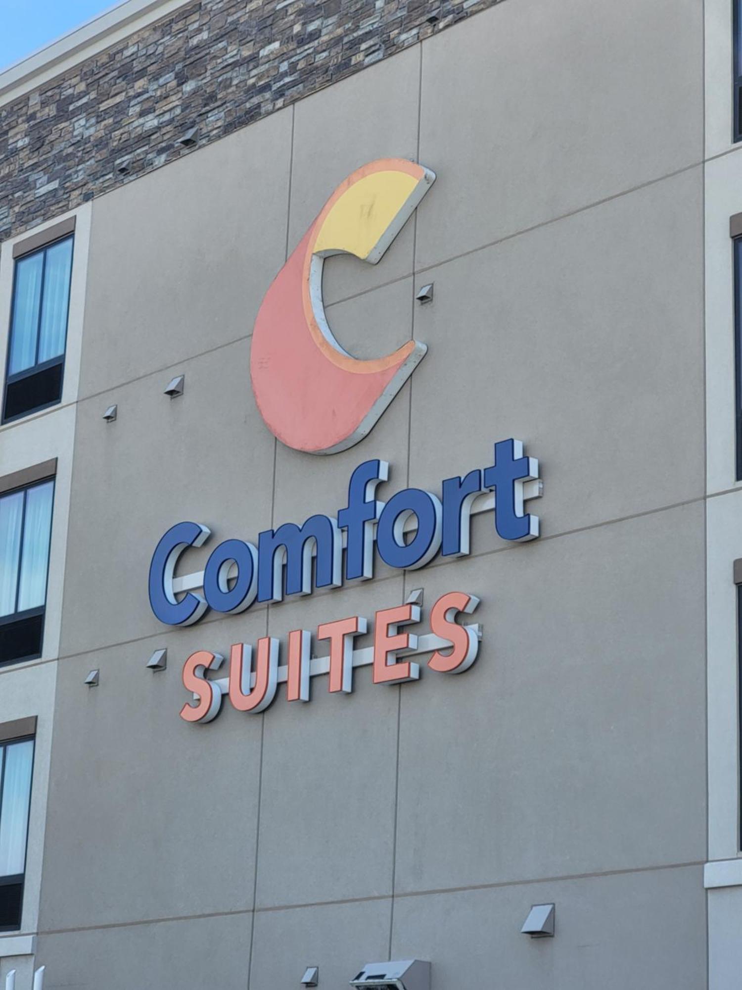 Comfort Suites Fargo Medical Center Extérieur photo