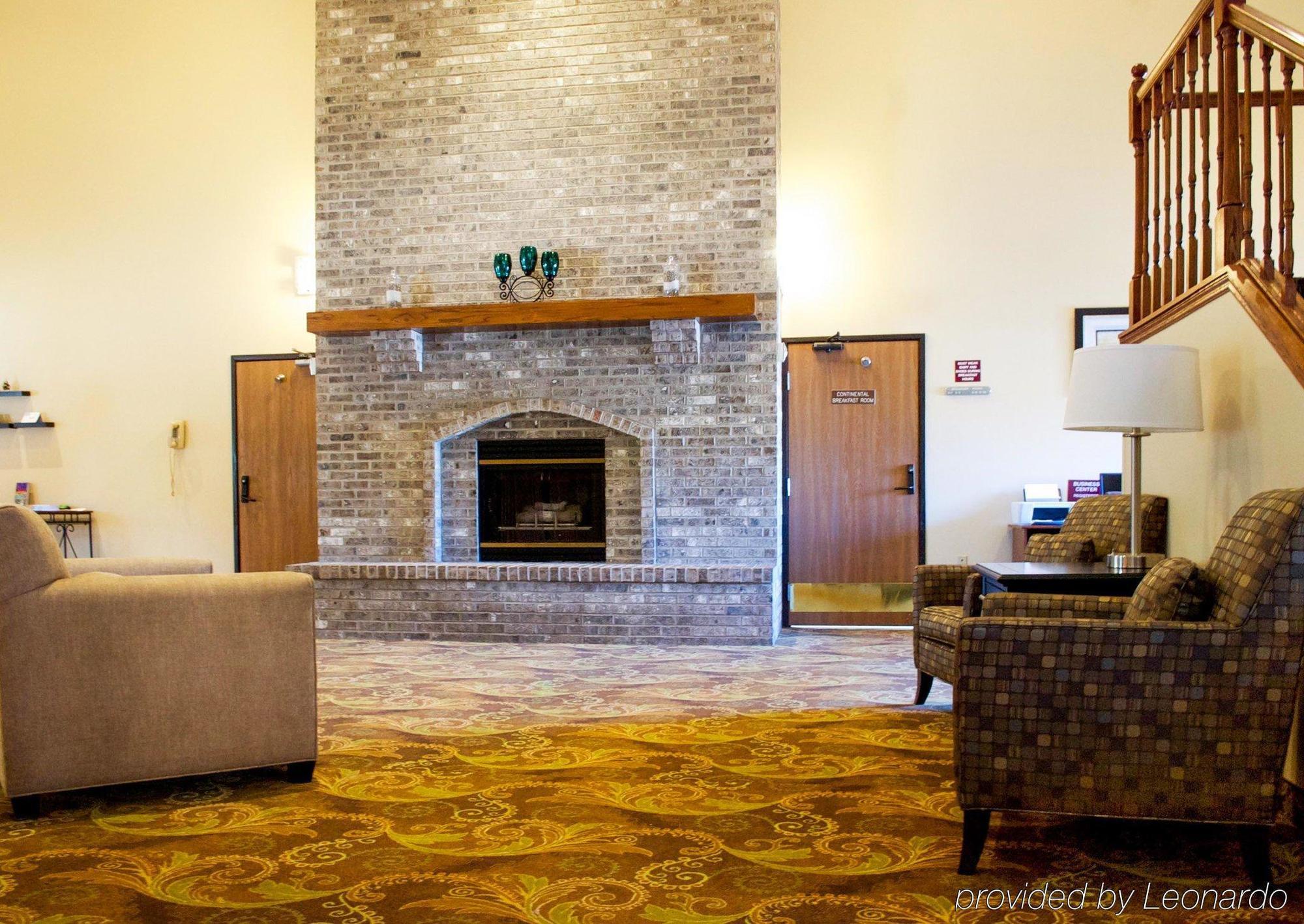 Comfort Suites Fargo Medical Center Extérieur photo
