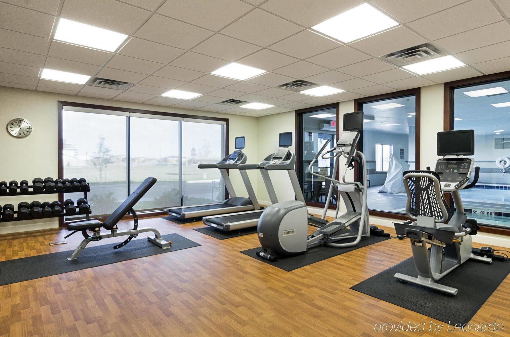 Comfort Suites Fargo Medical Center Extérieur photo